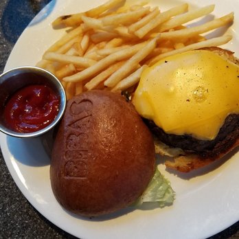 Bibas Courtyard Grill - $17 burger w/fries - American Near Me - Honolulu, Hawaii Bibas Courtyard Grill - $17 burger w/fries - American Near Me - Honolulu, Hawaii