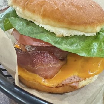 Mo & Dough - B.E.L.T.H. IS A WINNER! DELICIOUS! - Gluten-Free Near Me - Osage Beach, Missouri