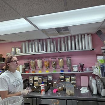 Custards Last Stand - The toppings area - Ice Cream & Frozen Yogurt Near Me - Ventnor City, New Jersey