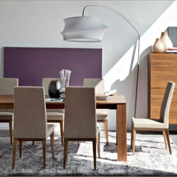 Omnia Table and Bess Chairs by Calligaris