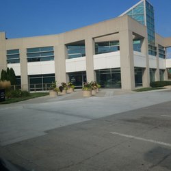 Pinnacle Bank - Front entrance