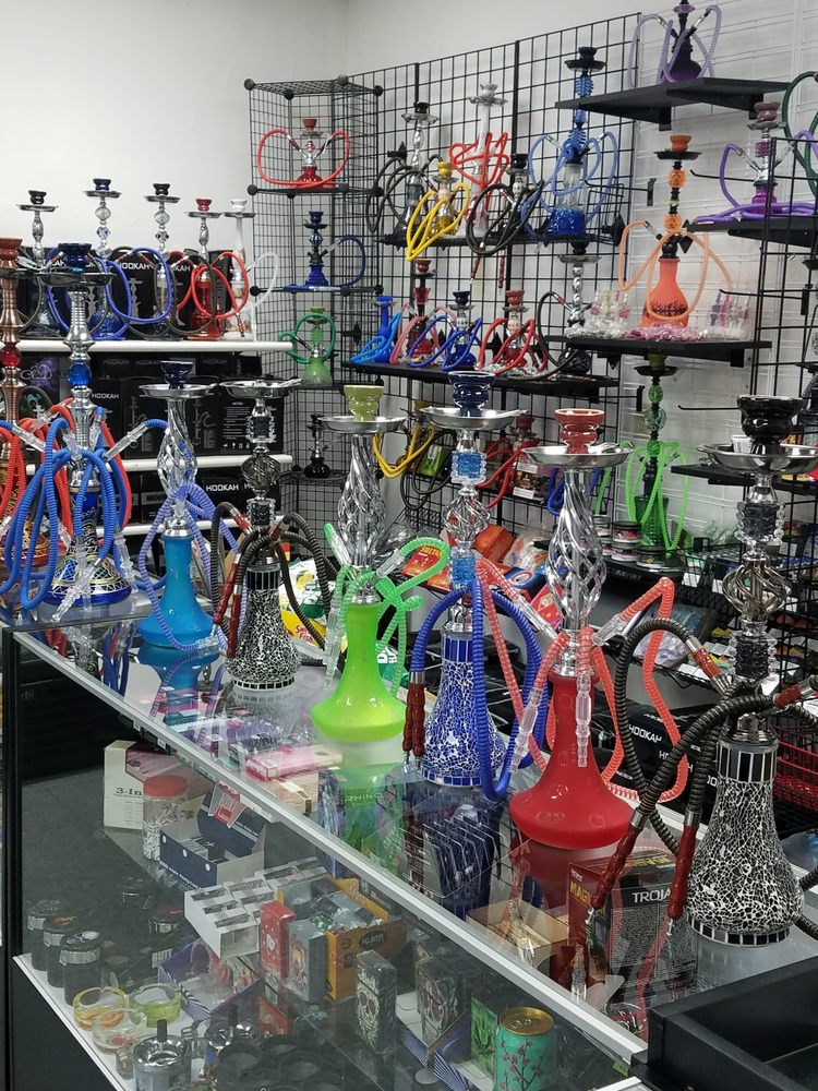 PIT STOP SMOKE SHOP & CONVENIENCE STORE Updated September 2024 6920