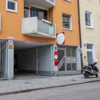therapiePUNKT - Hofeinfahrt - Physical Therapy Near Me - Munich, BY therapiePUNKT - Hofeinfahrt - Physical Therapy Near Me - Munich, BY