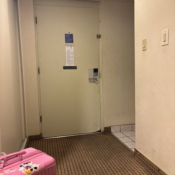 Mikado Hotel - Hotels Near Me - North Hollywood, California Mikado Hotel - Hotels Near Me - North Hollywood, California