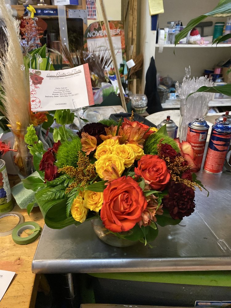 BURLESON FLORIST Updated April 2024 2317 S Shaver, Pasadena, Texas
