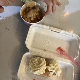 Cannoli and tiramisu gelato Cannoli and tiramisu gelato
