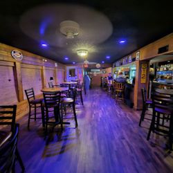 Capones Speak Easy - Interior - Bar area