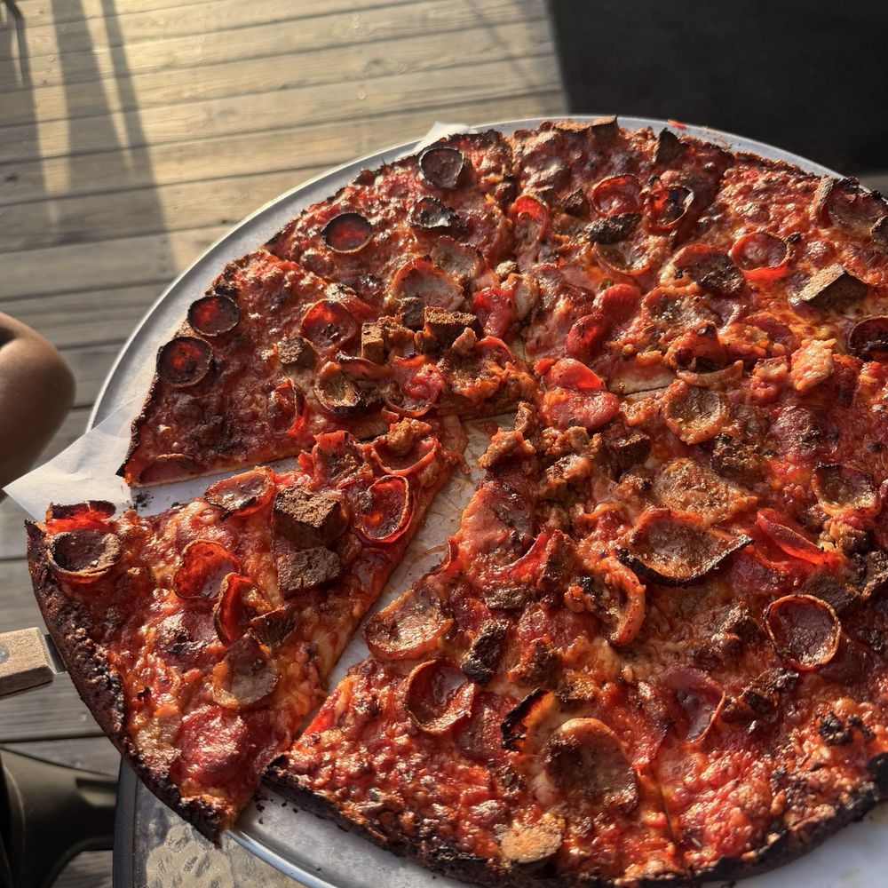 Angeloni's on Lake Mohawk - Meat lovers thinny thin - Pizza Near Me - Sparta, New Jersey