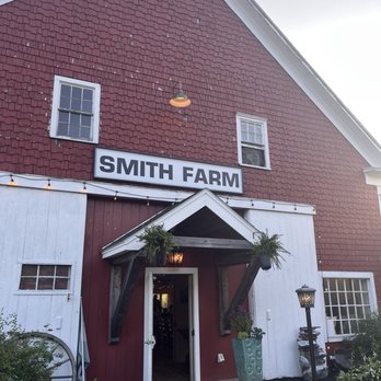 The Barn - Old Smith Farm - The front entrance - New American Near Me - Falmouth, Maine