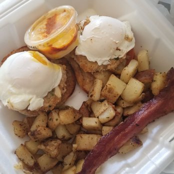 Awake - Crab cake Benedict - Breakfast & Brunch Near Me - Carrollton, Texas Awake - Crab cake Benedict - Breakfast & Brunch Near Me - Carrollton, Texas