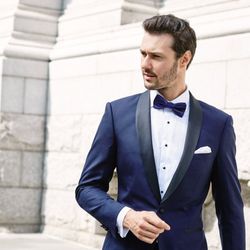 Suits Outlets