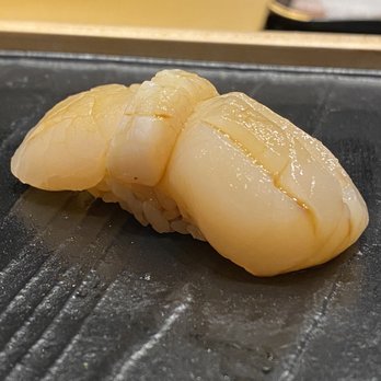 Sushi Umi - Sushi Bars Near Me - Markham, Ontario
