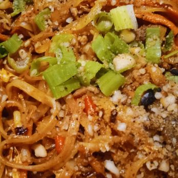 Mak Mak Thai Cuisine - Pad Thai upon arrival...10/10 in appearance. Only a 1 once it was dug into.. - Thai Near Me - Bountiful, Utah Mak Mak Thai Cuisine - Pad Thai upon arrival...10/10 in appearance. Only a 1 once it was dug into.. - Thai Near Me - Bountiful, Utah