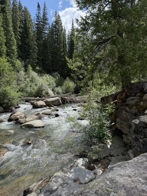 Grottos Trail by null