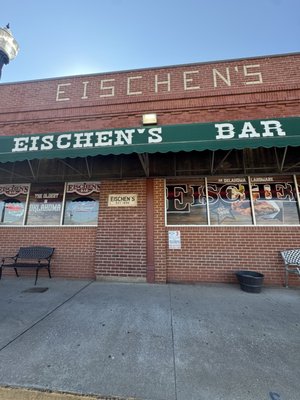 Eischen's Bar by null