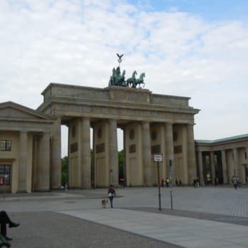 Brandenburger Tor - Landmarks & Historical Buildings Near Me - Berlin, BE