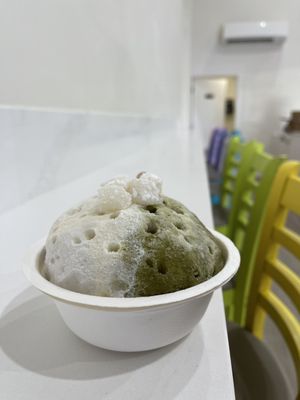 Ululani’s Hawaiian Shave Ice by null