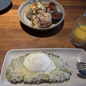 The Henry - Avocado Toast and Breakfast Burrito - Coffee & Tea Near Me - Coronado, California