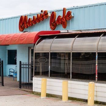 Seabrook Classic Cafe - the exterior of the restaurant - Seafood Near Me - Seabrook, Texas Seabrook Classic Cafe - the exterior of the restaurant - Seafood Near Me - Seabrook, Texas