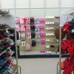 Roses Stores - Shoes and slippers