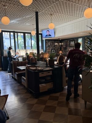 Zarella Pizzeria & Taverna by null