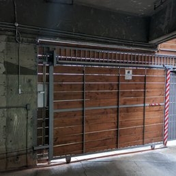 Garage gate