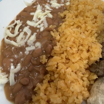 El Tejado Mexican Grill - Rice & Beans - Mexican Near Me - Chicago, Illinois
