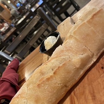 Morey's Steakhouse - The bread was soft and fresh - Steakhouses Near Me - Burley, Idaho