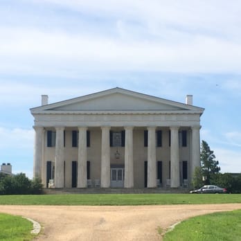 Berry Hill Resort - Berry Hill Mansion - Hotels Near Me - South Boston, Virginia Berry Hill Resort - Berry Hill Mansion - Hotels Near Me - South Boston, Virginia