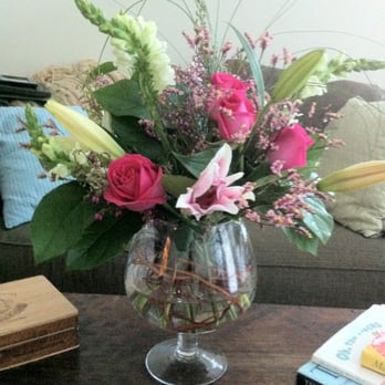 Samantha Rose Designs - Beautiful and creative! - Florists Near Me - Atlanta, Georgia Samantha Rose Designs - Beautiful and creative! - Florists Near Me - Atlanta, Georgia