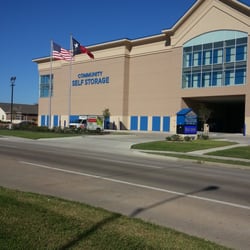Community Self Storage - Spacious, Covered Drives