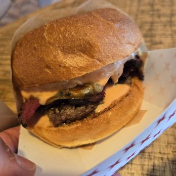 Capitol Burger - Pastrami burger - Burgers Near Me - Torrey, Utah