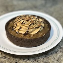 Amélie's French Bakery & Café - Samoa tart