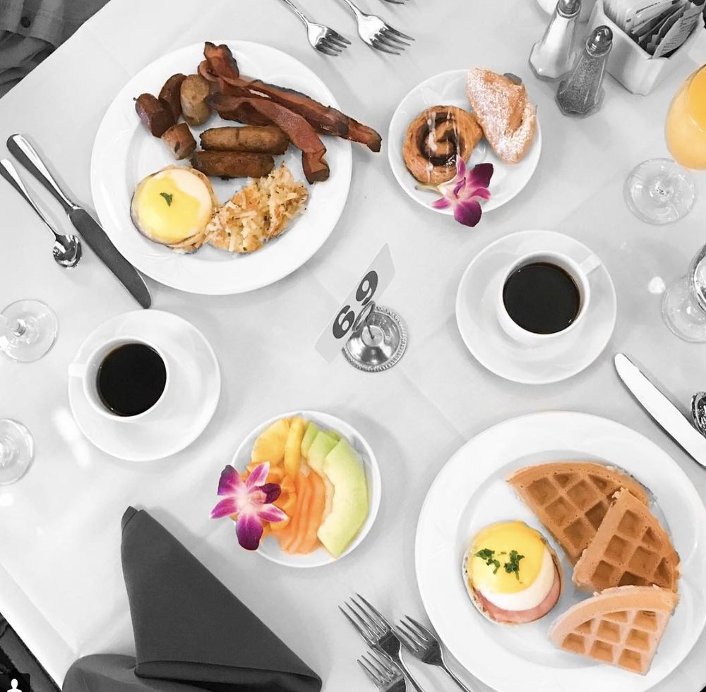 THE QUEEN MARY’S ROYAL SUNDAY BRUNCH CLOSED 679 Photos & 411