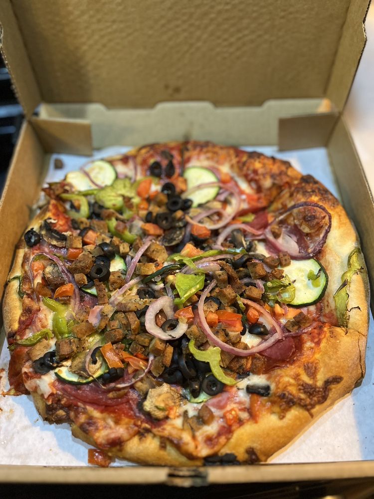 Maggio's Pizza