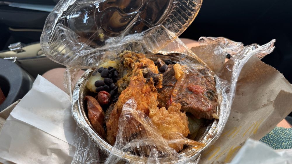 Speonk Market & Deli Logo