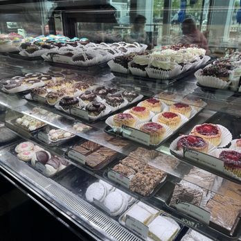 Muffin House Cafe - Coffee & Tea Near Me - Westwood, Massachusetts Muffin House Cafe - Coffee & Tea Near Me - Westwood, Massachusetts