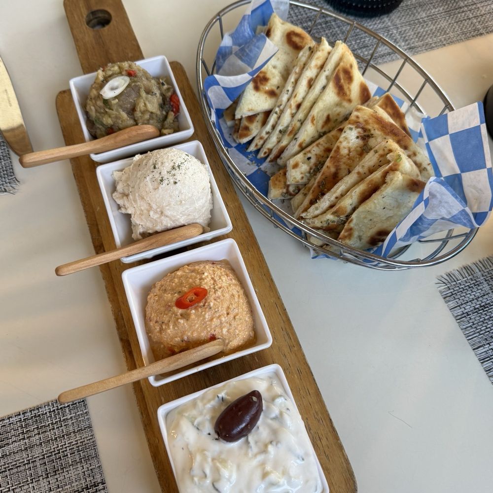 Psaraki - Pita and spreads - Greek Near Me - Brooklyn, New York Psaraki - Pita and spreads - Greek Near Me - Brooklyn, New York