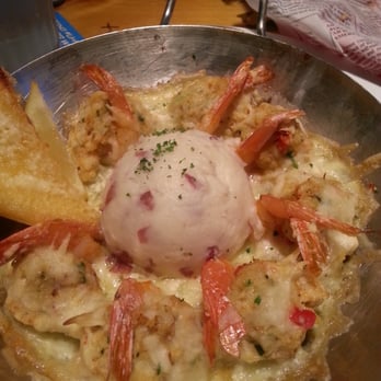 Bubba Gump Shrimp - Stuff shrimp w/mash potatoes - Seafood Near Me - Long Beach, California Bubba Gump Shrimp - Stuff shrimp w/mash potatoes - Seafood Near Me - Long Beach, California