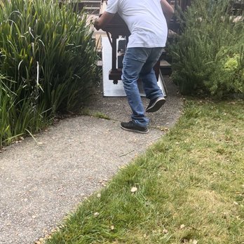 Castro Moving Services - Movers Near Me