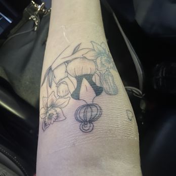 Golden Eye Tattoo Studio - Fresh tattoo. Gorgeous line work and shadowing - Tattoo Near Me - Diamond Bar, California Golden Eye Tattoo Studio - Fresh tattoo. Gorgeous line work and shadowing - Tattoo Near Me - Diamond Bar, California