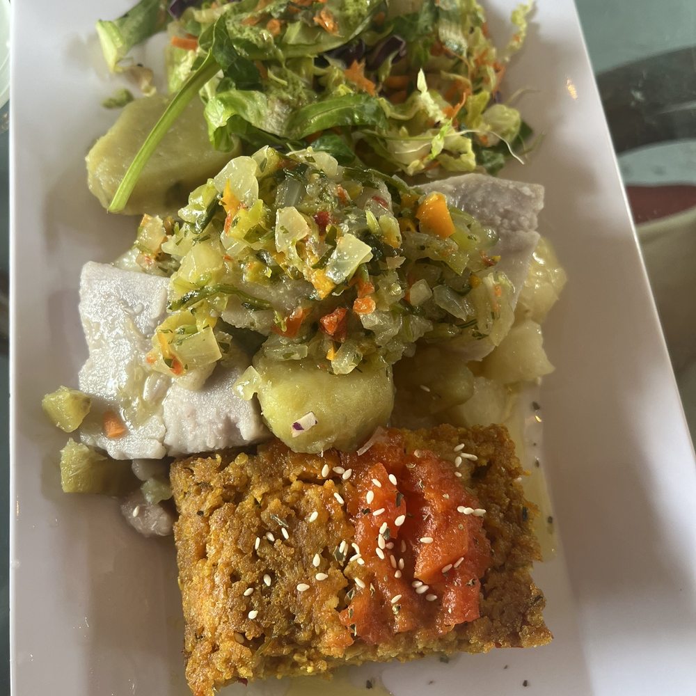 Cafe MAM - Tofu casserole lunch special with potatoes and a salad - Vegetarian Near Me - Isla Verde, Puerto Rico