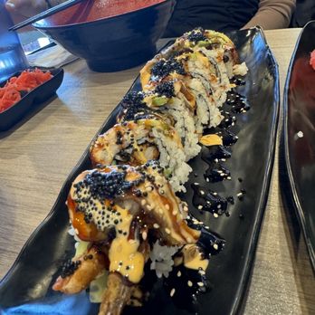 Tokyroll Sushi - Tempura shrimp Darkhorse Roll - Poke Near Me - Portland, Oregon
