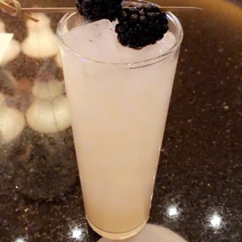 Overlook Lounge, Aperitifs & Spirits - Bartender made me the BEST cocktail off of what I liked. - Lounges Near Me - Las Vegas, Nevada Overlook Lounge, Aperitifs & Spirits - Bartender made me the BEST cocktail off of what I liked. - Lounges Near Me - Las Vegas, Nevada