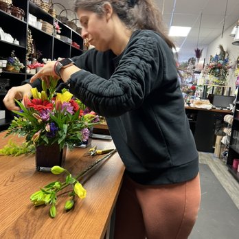 Country Rose Florist - Jannal Owner of Country Rose for over 20 years - Floral Designers Near Me - Bethlehem, Pennsylvania Country Rose Florist - Jannal Owner of Country Rose for over 20 years - Floral Designers Near Me - Bethlehem, Pennsylvania