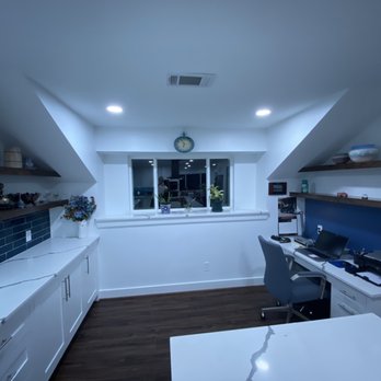 Distinguished Designs - Kitchen remodel - General Contractors Near Me Distinguished Designs - Kitchen remodel - General Contractors Near Me