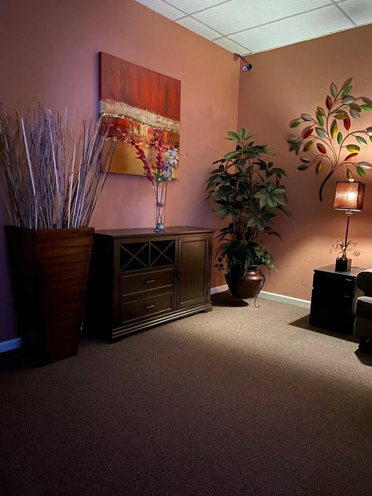 Five Star Massage, Hayward Roadtrippers