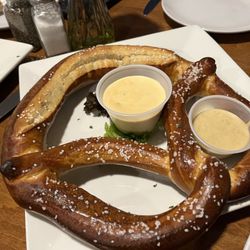 Castaway on the Bay - Pretzel with beer cheese and mustard