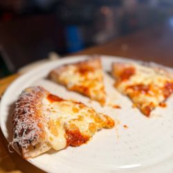 Mission Pizza Napoletana - Pizzakase