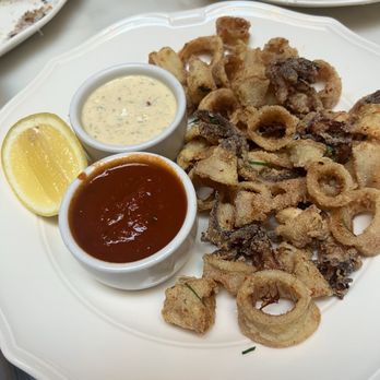 Donna's - Calamari - Italian Near Me - Los Angeles, California